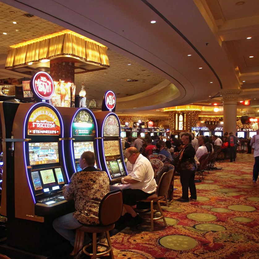 aa1-Game-Slots